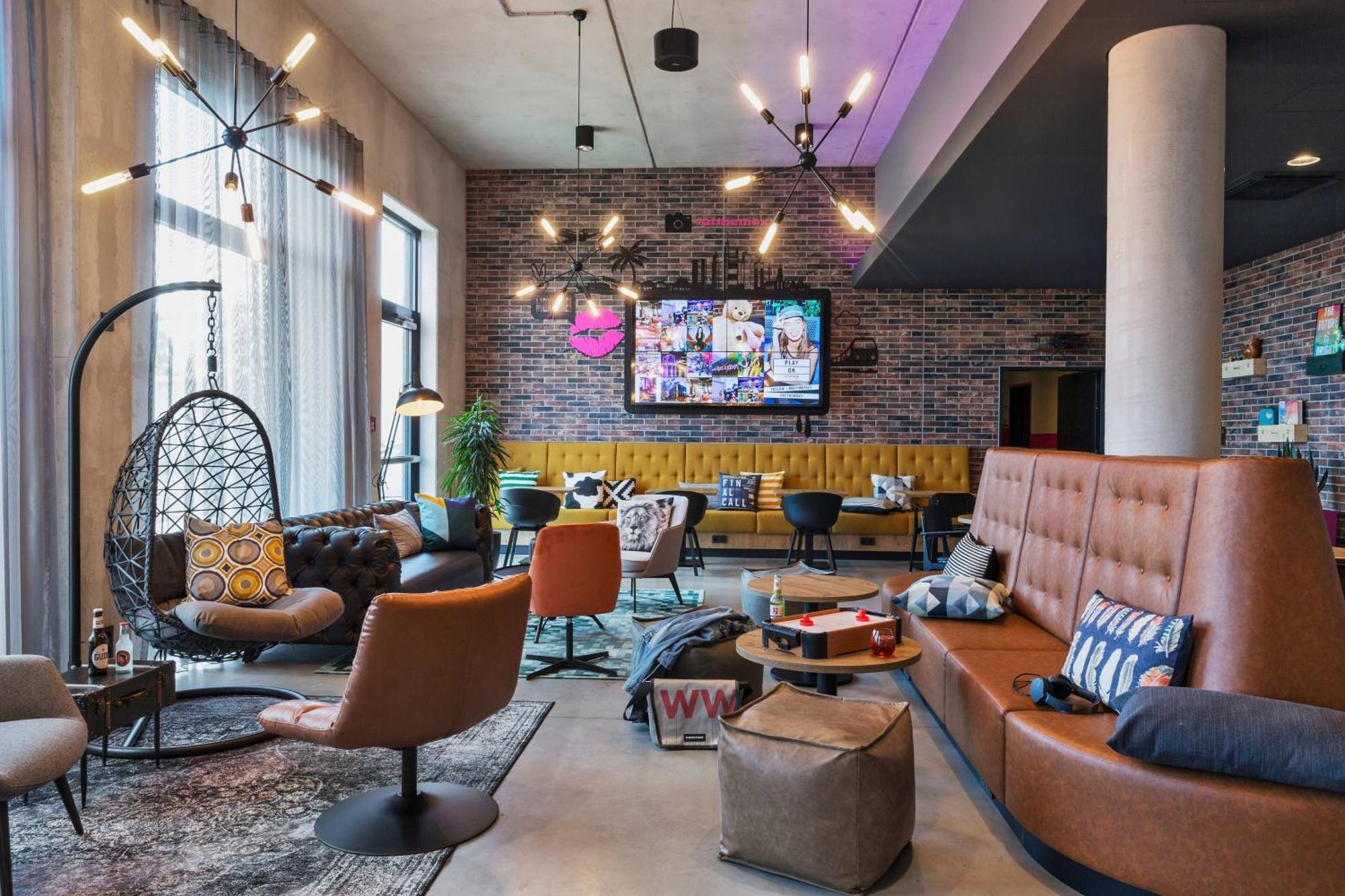 Hotel Moxy Frankfurt Airport Kelsterbach Extérieur photo