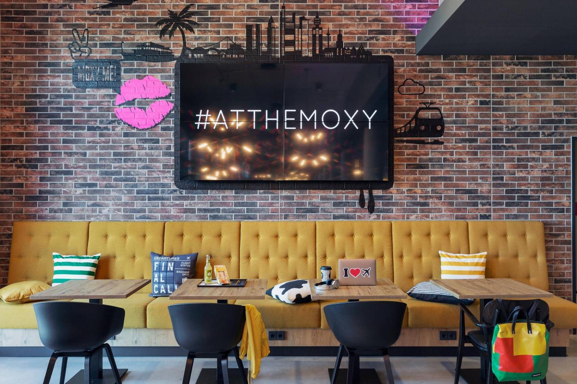 Hotel Moxy Frankfurt Airport Kelsterbach Extérieur photo