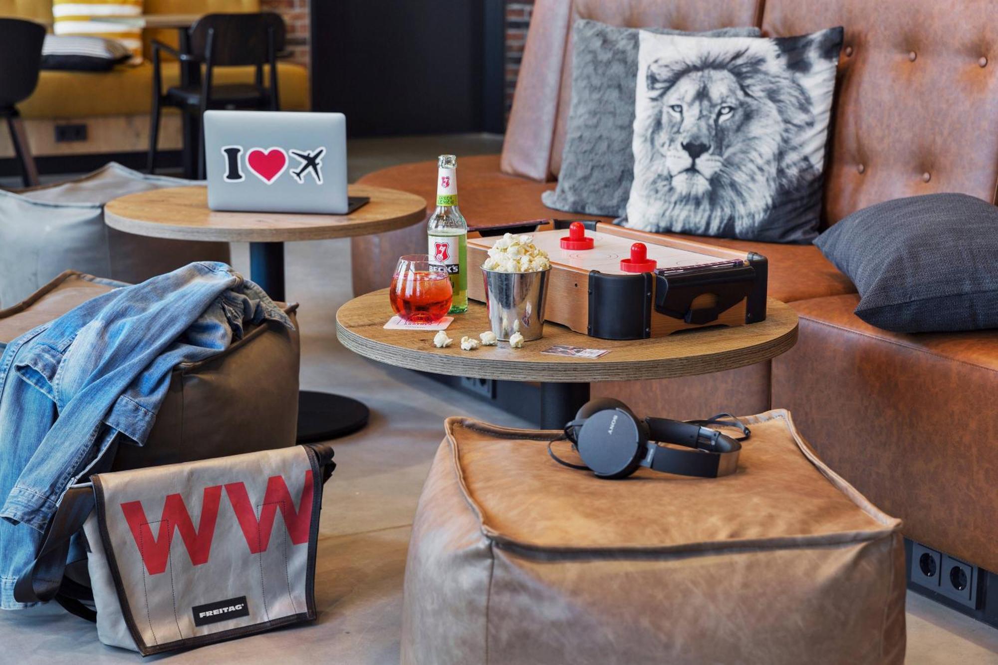 Hotel Moxy Frankfurt Airport Kelsterbach Extérieur photo